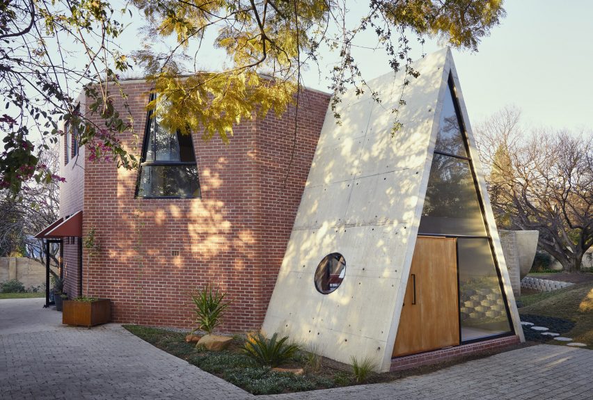 Great Primary Shapes House by Gregory Katz Architecture