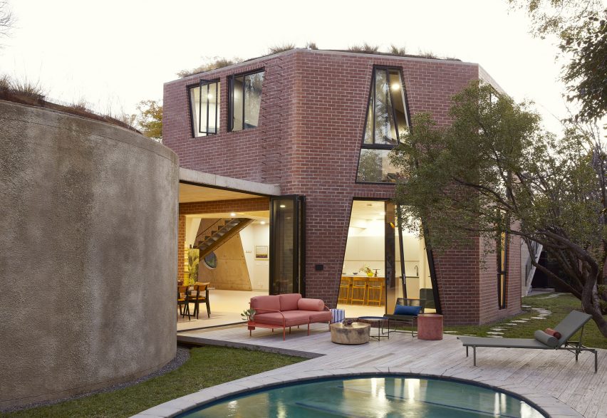 Great Primary Shapes House by Gregory Katz Architecture