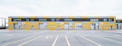 Top floor deck at the Industria multi-storey industrial building by Haworth Tompkins