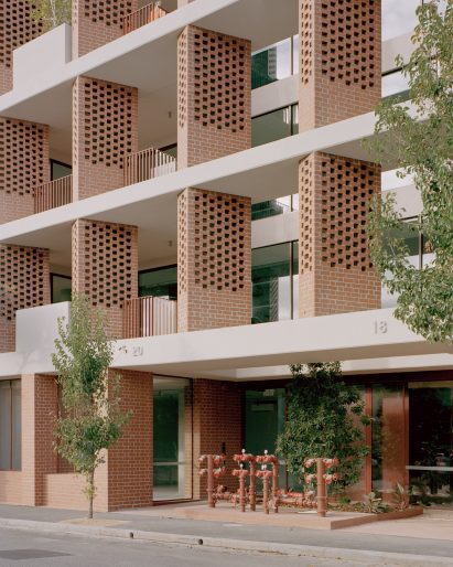 Facade of Bruce Street office building by Carr