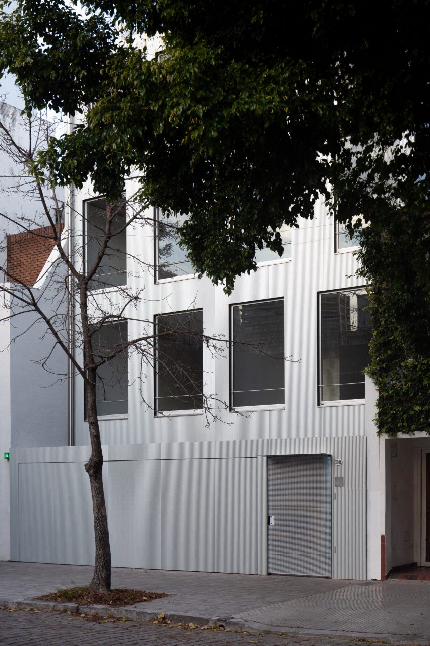 Virrey Aviles Street apartments by Juan Campanini and Josefina Sposito
