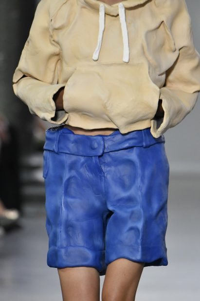 Photo of the clay clothes