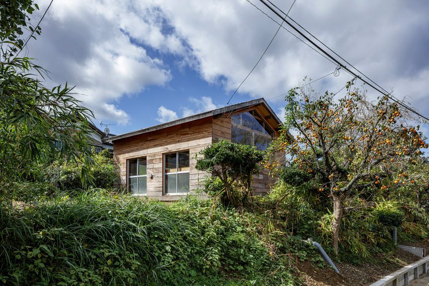 Exterior of the Ichihara Life and Work Commission office by Kurosawa Kawara-Ten