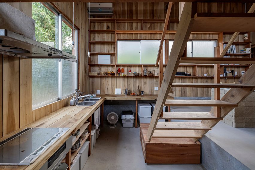 Interior of the Ichihara Life and Work Commission office by Kurosawa Kawara-Ten