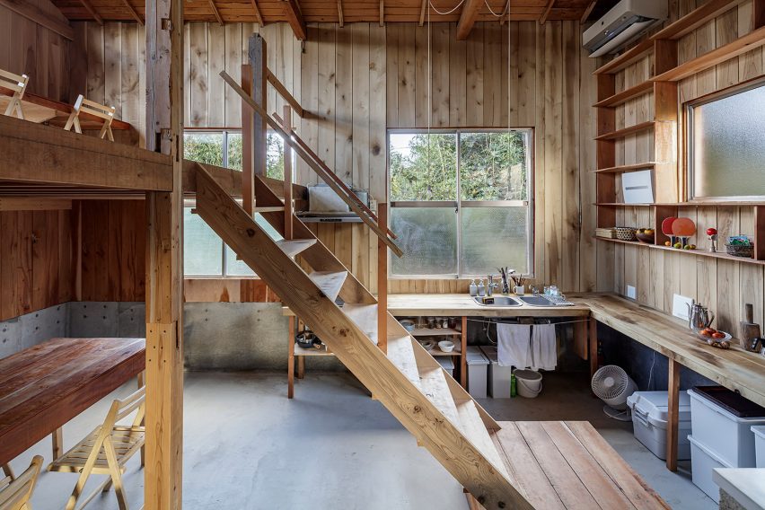 Interior of the Ichihara Life and Work Commission office by Kurosawa Kawara-Ten