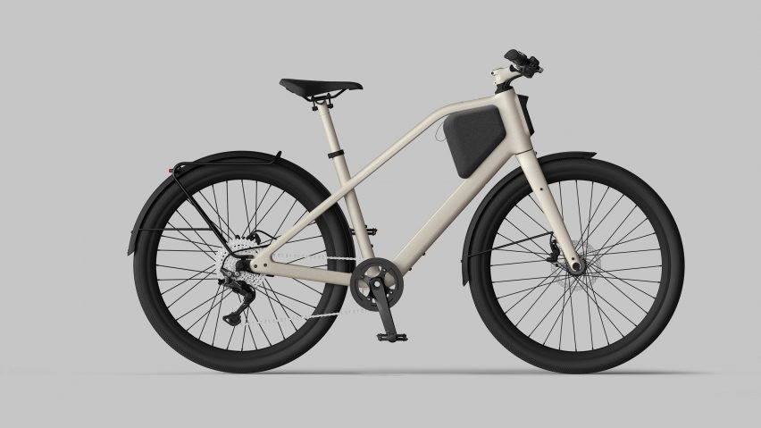 A detachable Smartpac containing the battery and other electronic components turns the bike into an e-bike