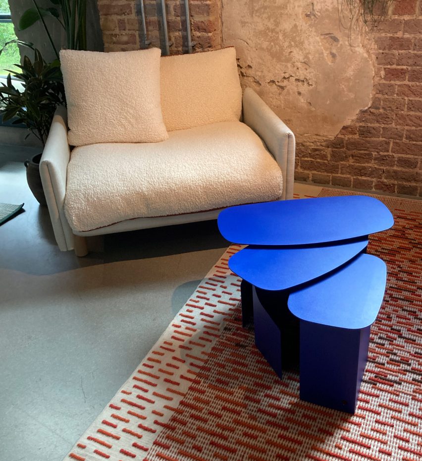 Cozmo coffee table at hypermobile 2023