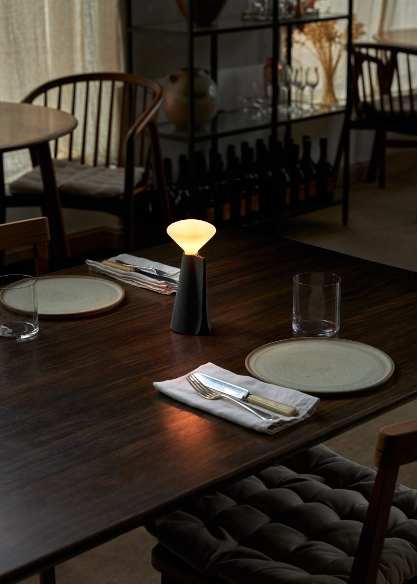 Photo of the Mantle table lamp by Tala