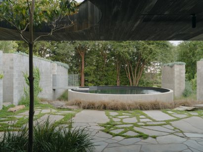 Circular swimming pool in courtyard