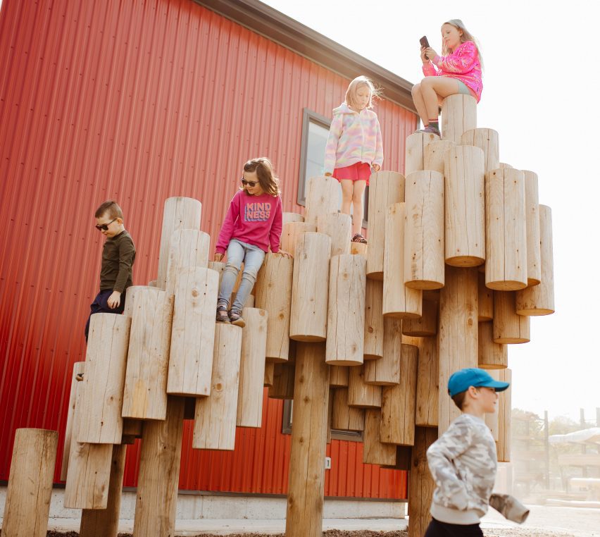 Moku Yuma by Kengo Kuma and Earthscape