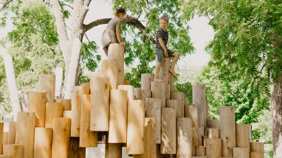Moku Yuma by Kengo Kuma and Earthscape