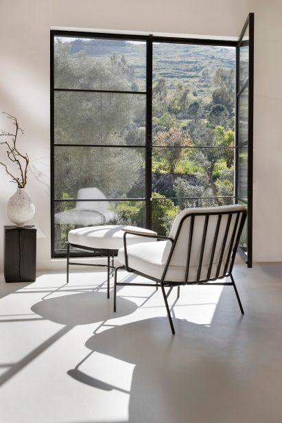 Palm armchair by Jean-Michel Wilmotte for Parla Design