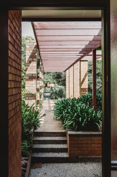 Covered pergolas of Park Lane house