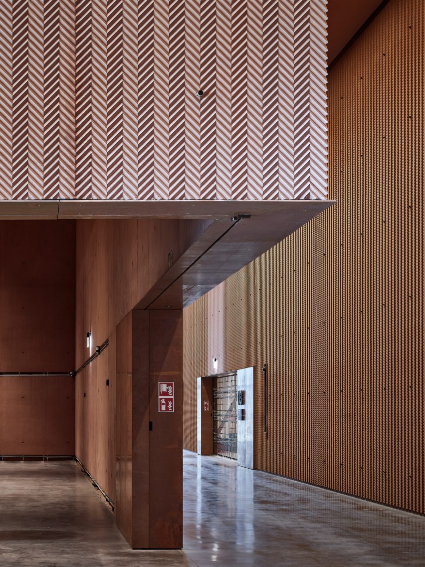 Interior of Polish Army Museum's South Building by WXCA