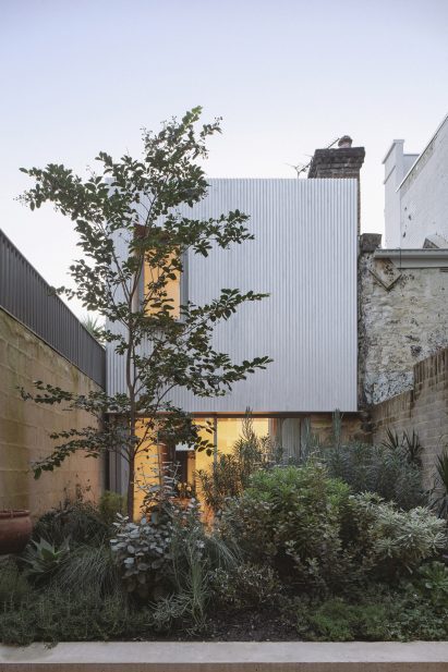 Exterior view of Steel House by Retallack Thompson