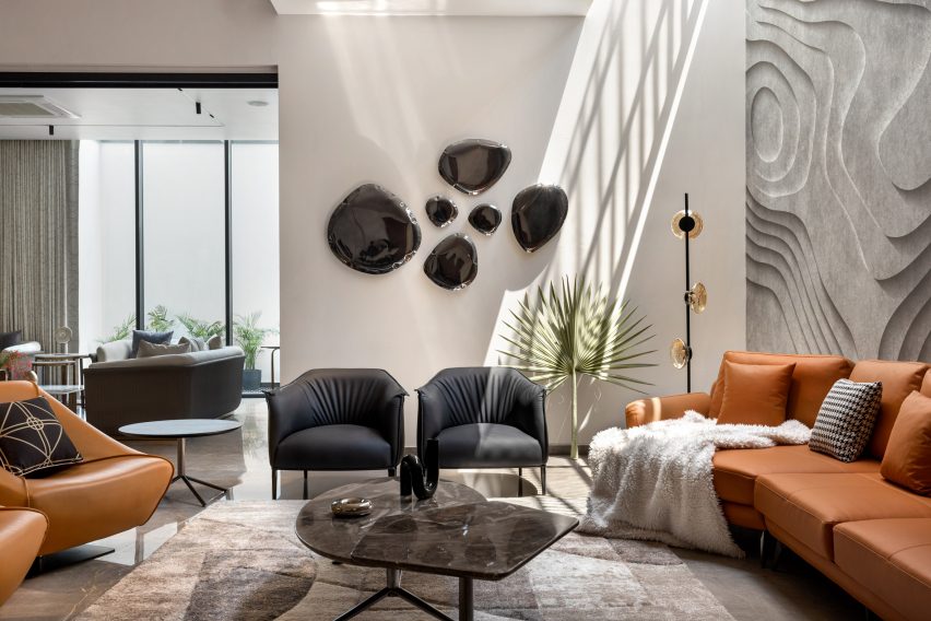 Ribbon House by Studio Ardete