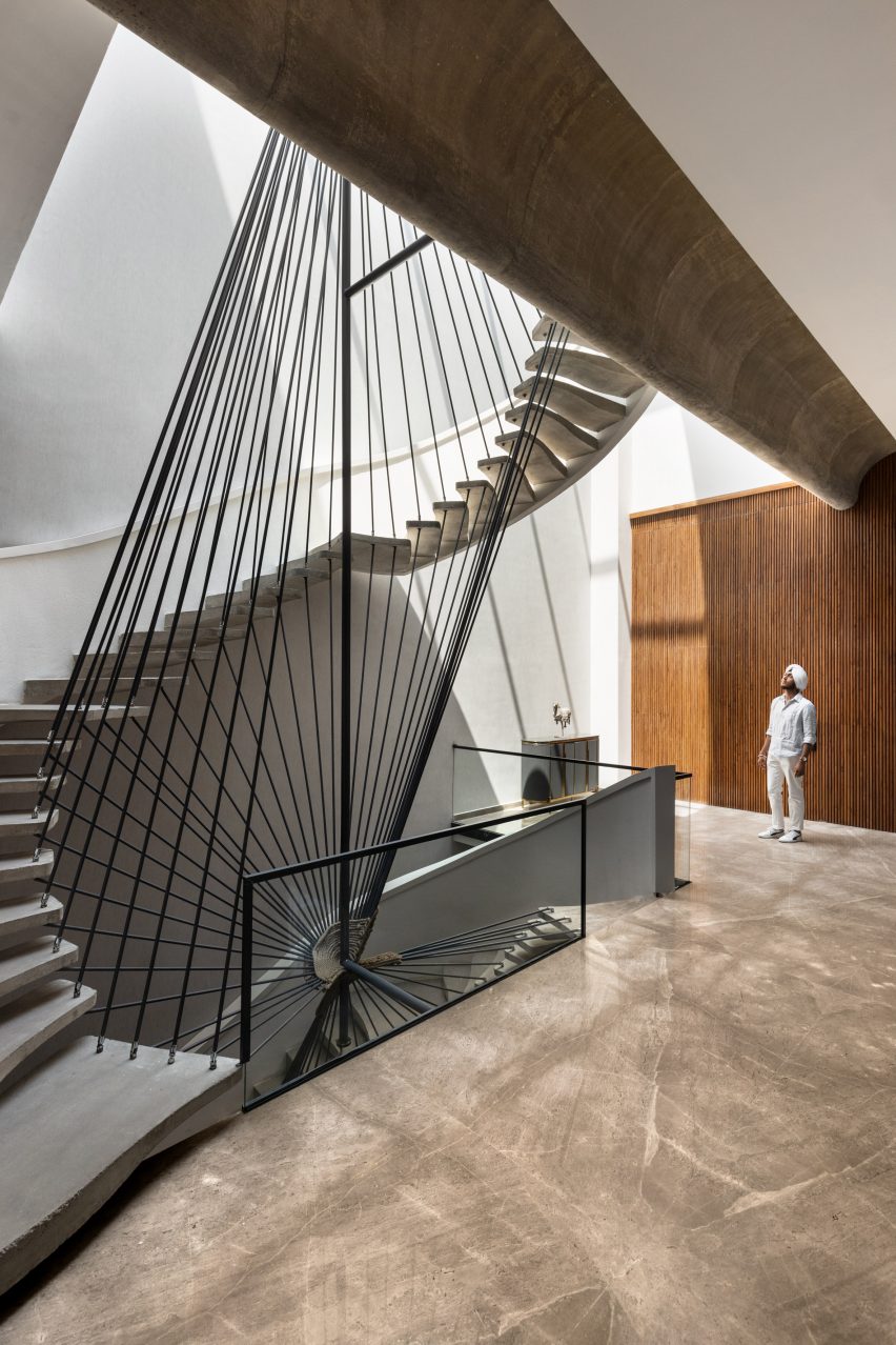 Ribbon House by Studio Ardete