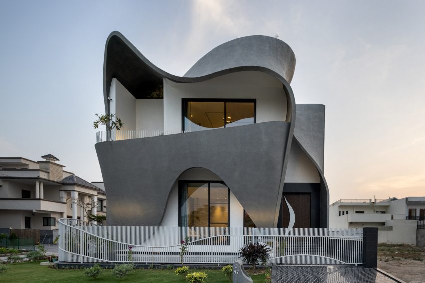 Ribbon House by Studio Ardete