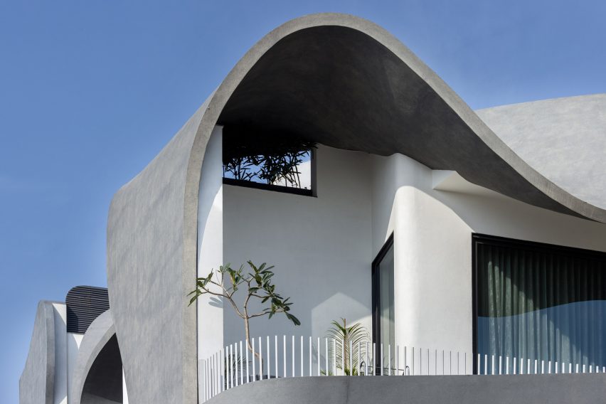 Ribbon House by Studio Ardete