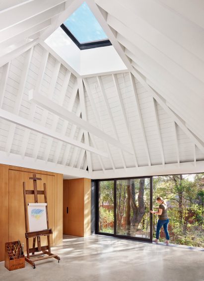 Skylight in pyramidal roof