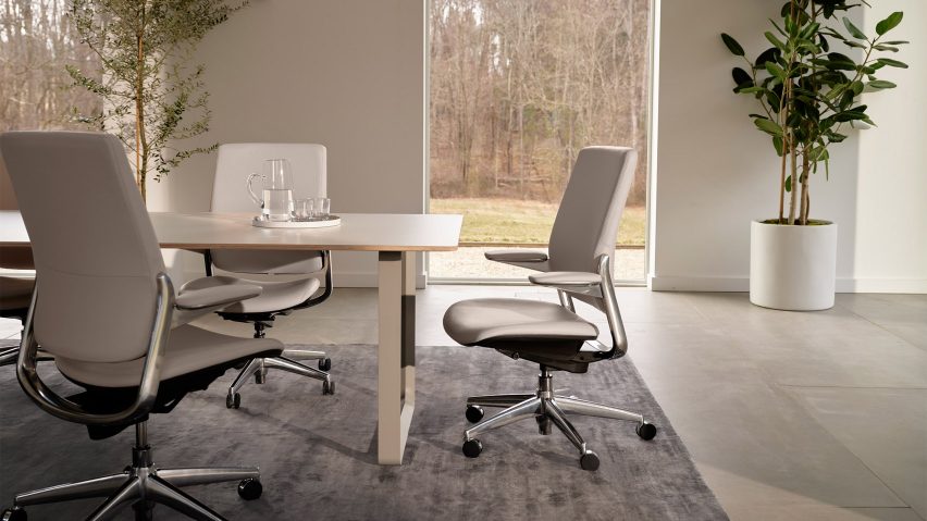 Smart Conference chair by Humanscale