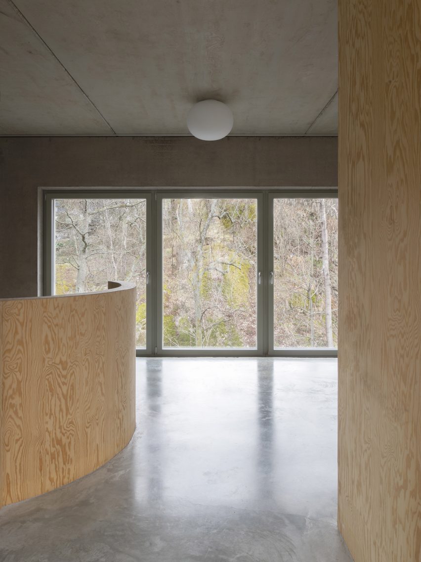 T House by Spridd