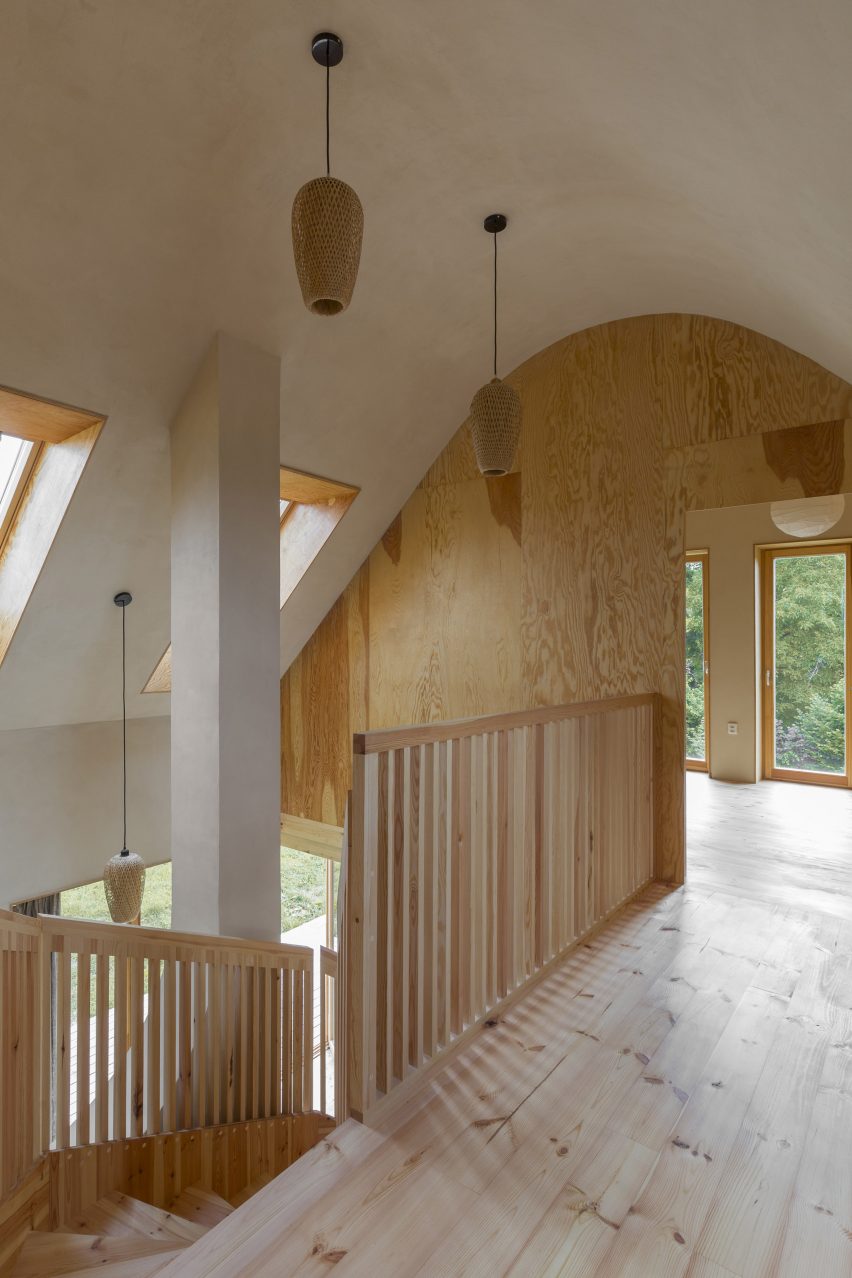 Casa de mi Luna by Studio Circle Growth