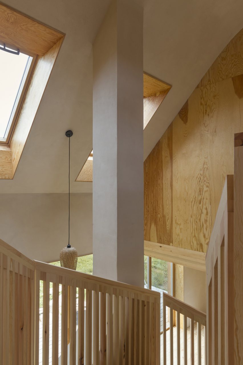 Casa de mi Luna by Studio Circle Growth