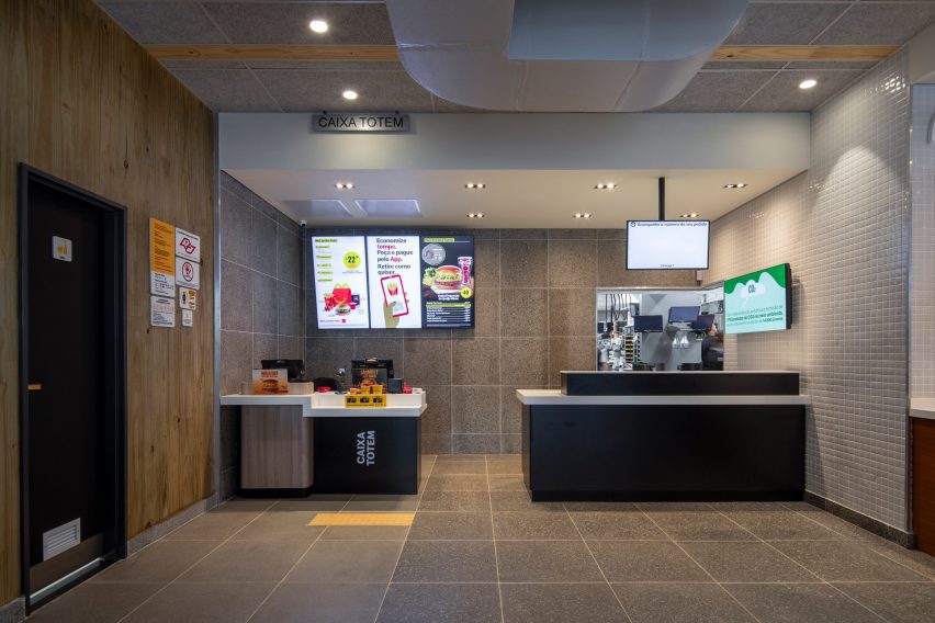 Serving stations at the Sao Paulo McDonald's by Superlimao