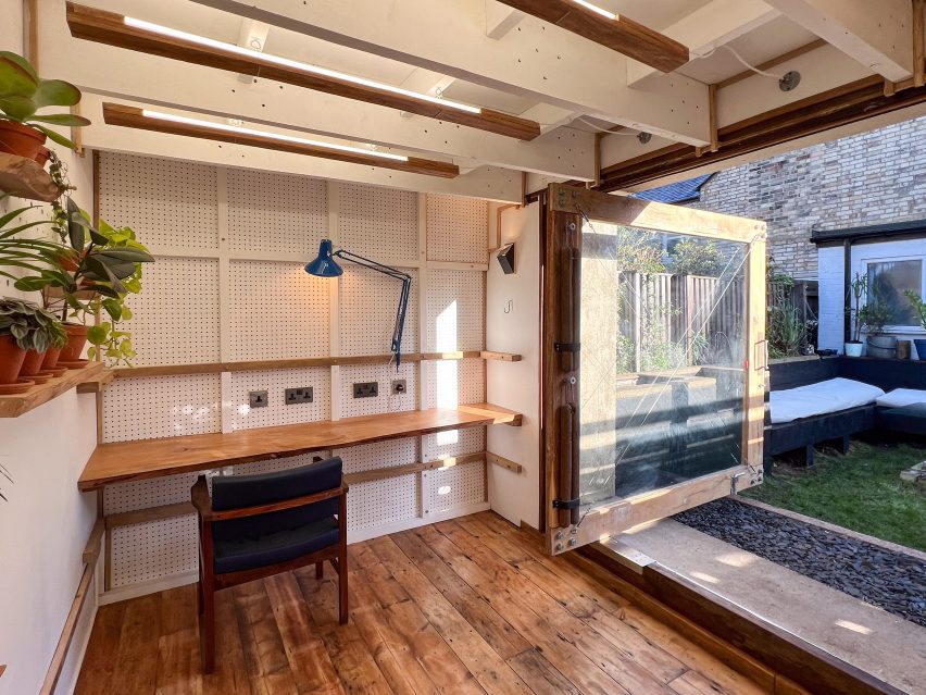 The Garden Retreat by The Environmental Design Studio