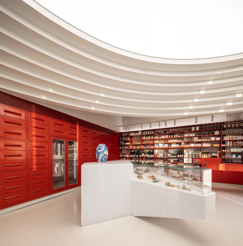 Yama fishmonger by Baranowitz and Goldberg Architects
