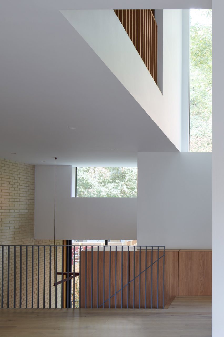 Light and Air Z House