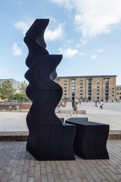 Modular display system by Zaha Hadid Design
