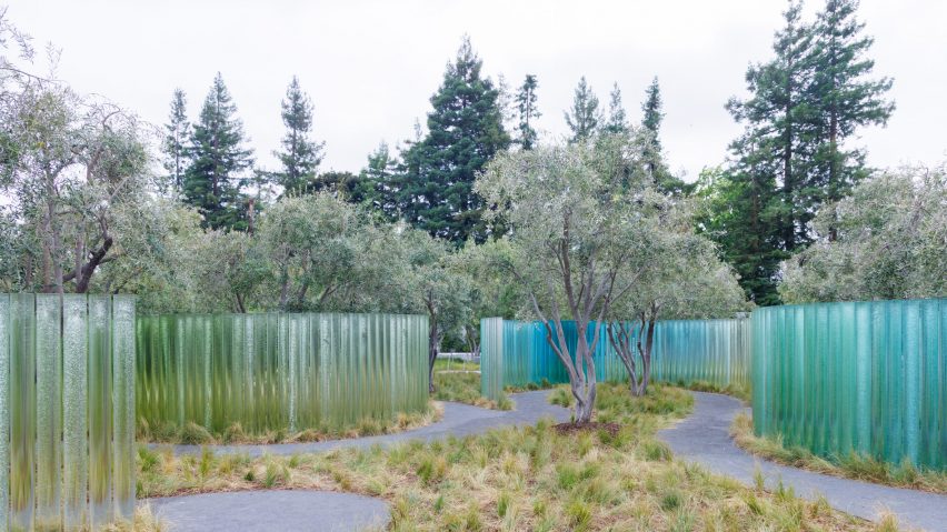 Mirage at Apple Park