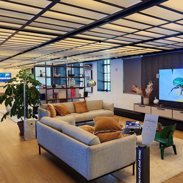Samsung smart home at 837 store