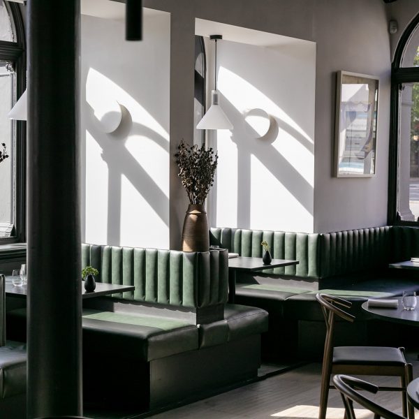 cast iron column in Etch
