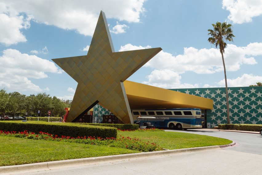 Photos of Disney's Pop Century Resort in Florida by Arnau Rovira Vidal