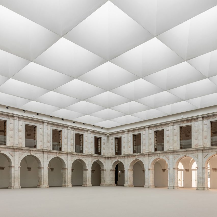 Skylights in event centre