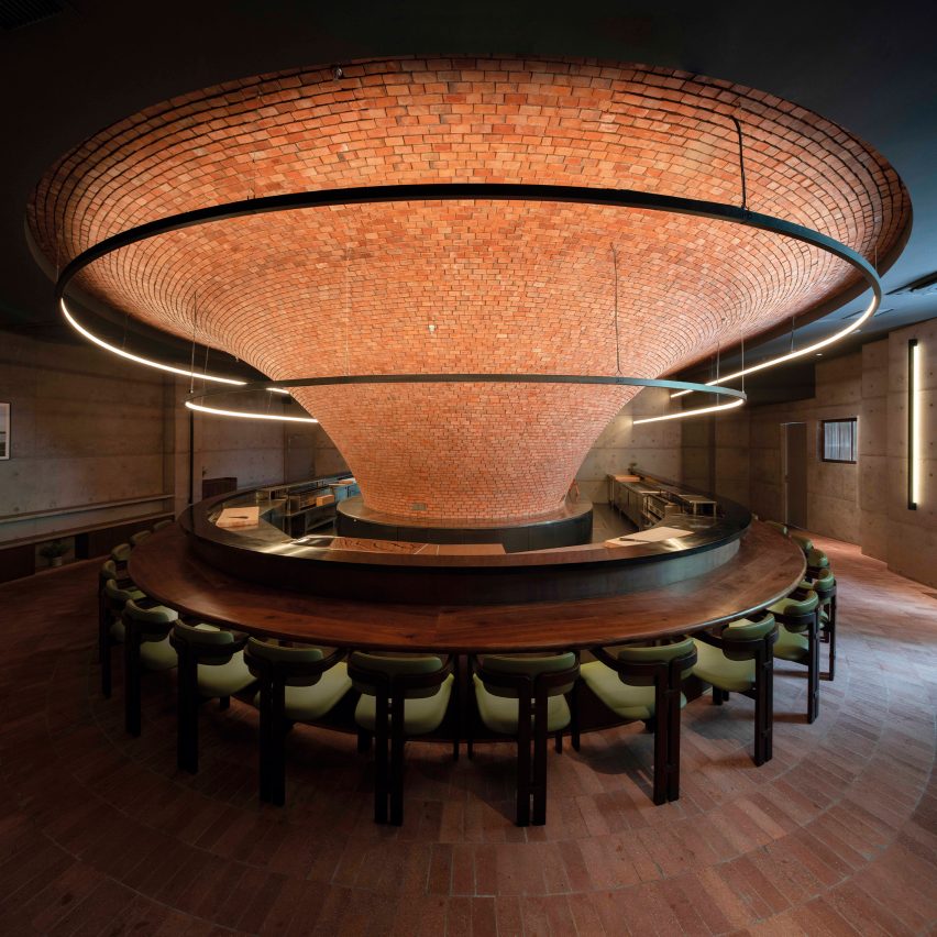 Biiird Yakitori by BigER Club Design