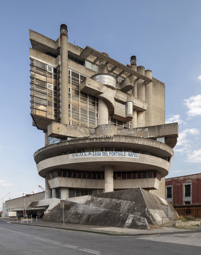 Aldo Rossi building in Naples