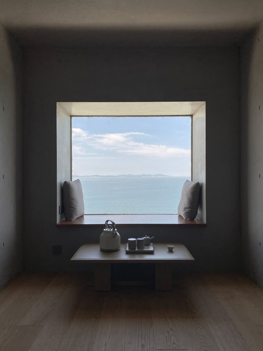 Cliff Cafe and Tower House by Trace Architecture Office
