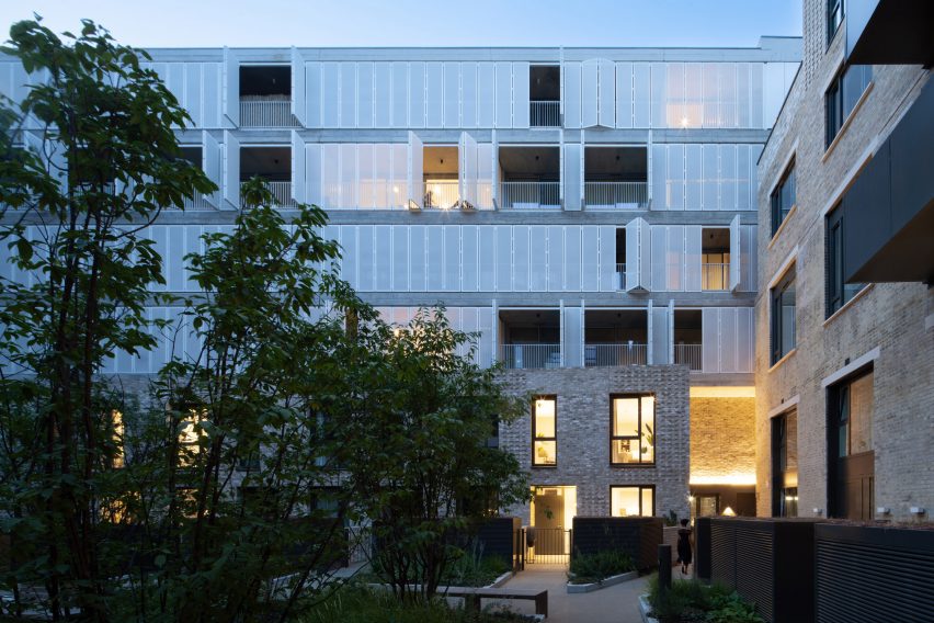 Courtyard at The Tannery housing in London