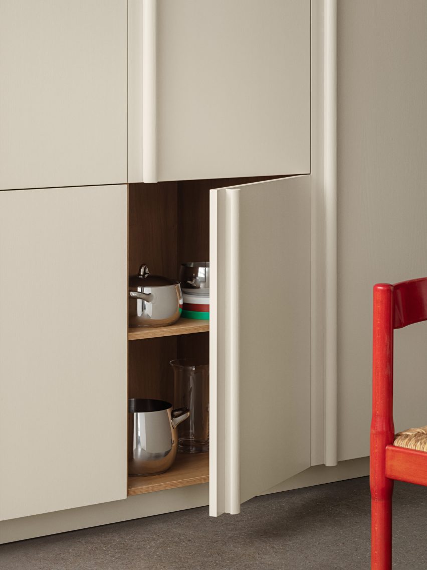 Column kitchen by Inga Sempé for Reform