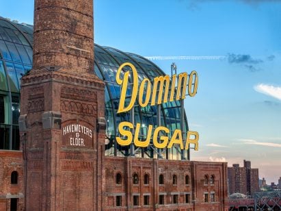 Domino Sugar sign