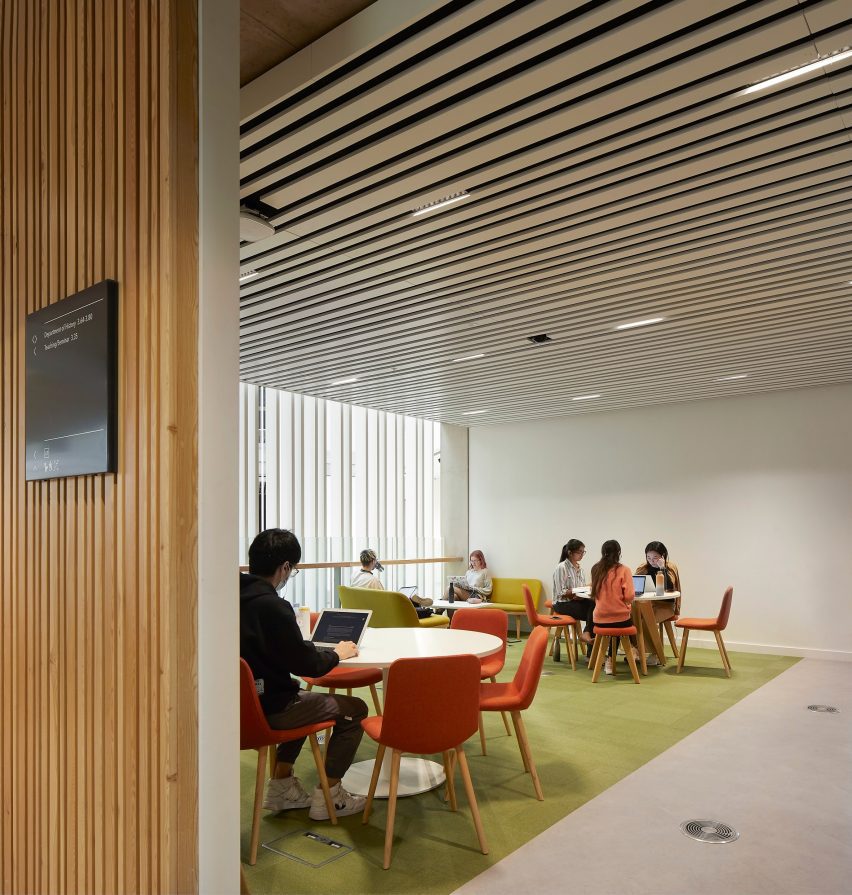 Study space at Faculty of Arts University of Warwick by Feilden Clegg Bradley Studios