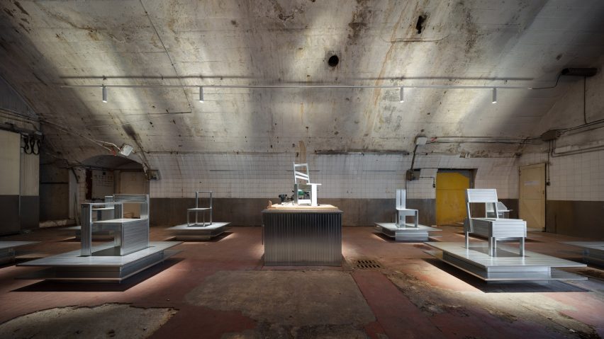 Flow exhibition design by Daisuke Yamamoto