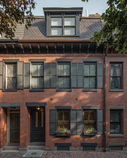 Front of historic Boston rowhouse