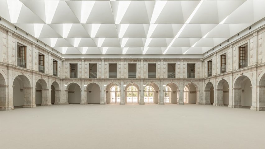 Converted convent by Risco