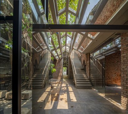 art gallery in mumbai by malik architecture