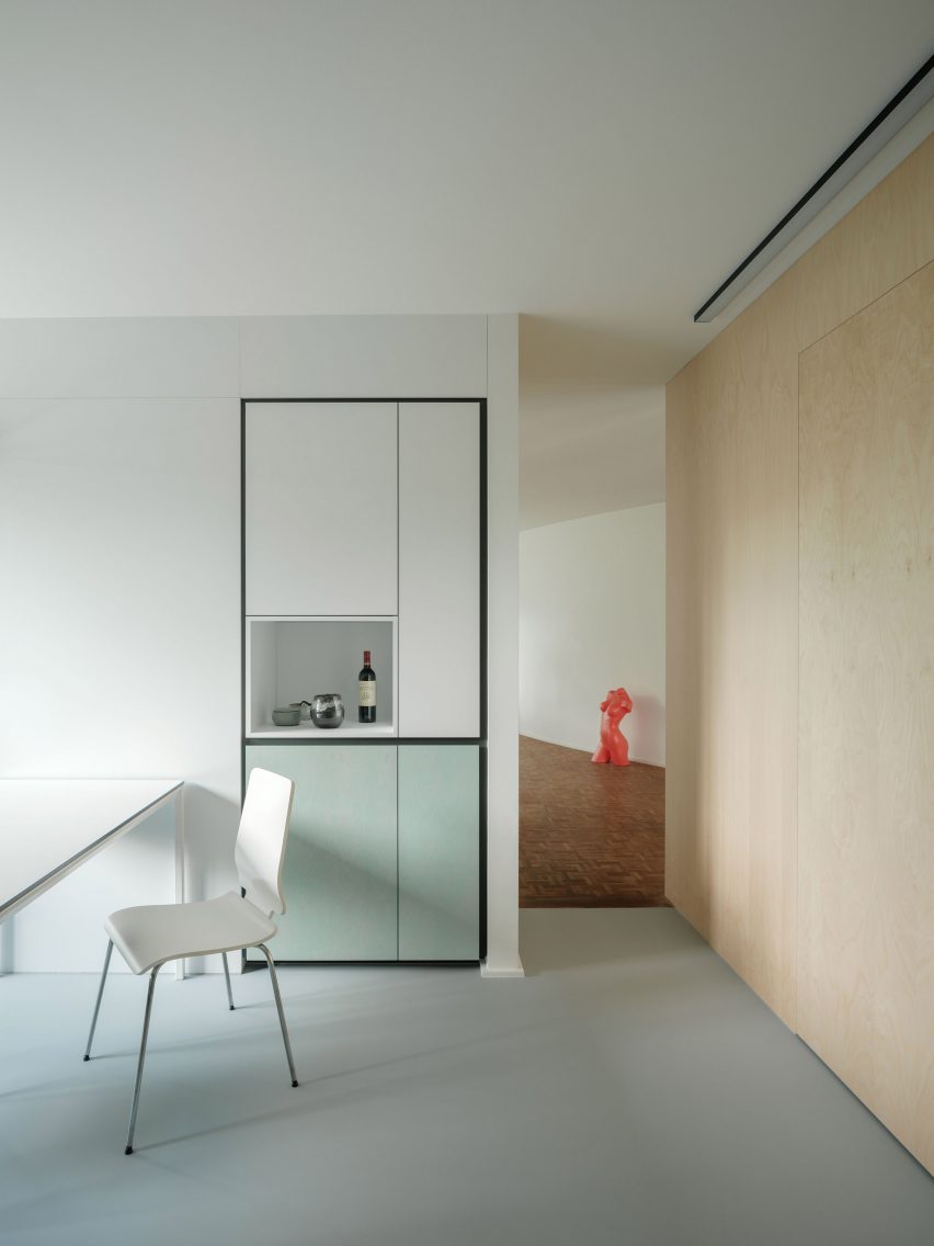 Interior space at the BEEV home by ISM Architecten